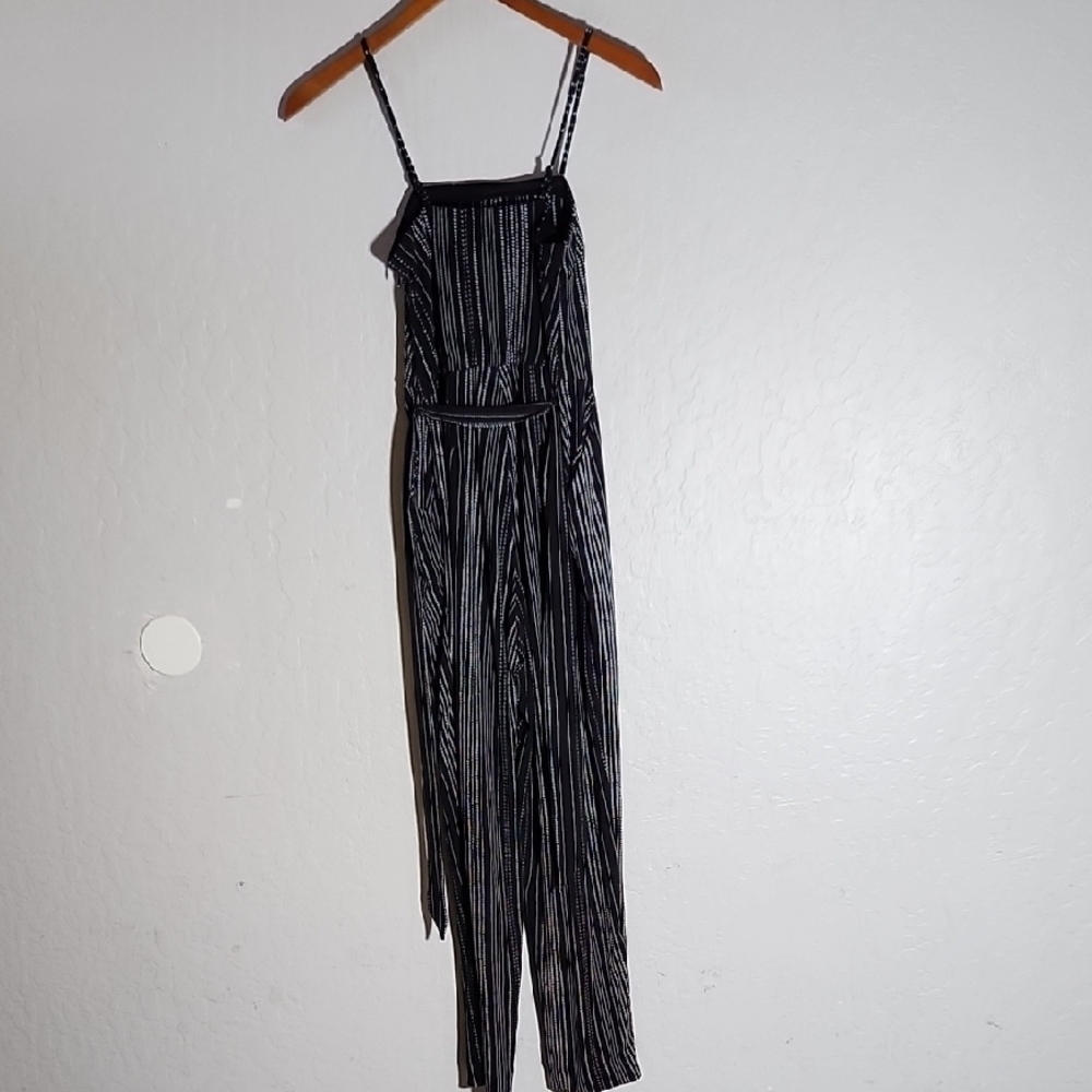 SIMPLY STYLED Small Petite Halter Romper Patterned Black Jumpsuit Stretchy